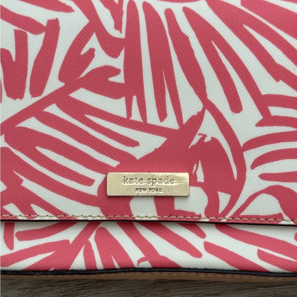 Kate Spade Grant Street Sally Small Crossbody in Peony Palm - Picture 3 of 11